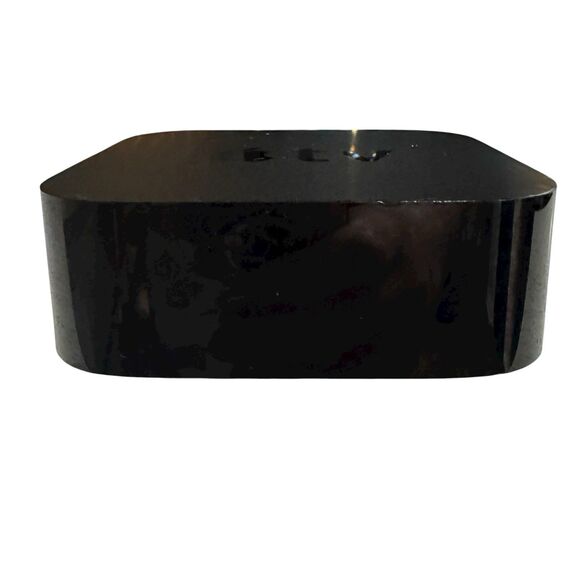 Apple TV (4th Generation) HD Media Streamer - A1625 - With Cable No Remote Works - Picture 4 of 5